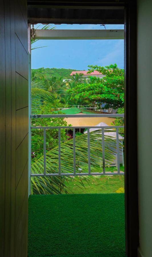 Vedana Retreat Arambol Hotel Exterior photo